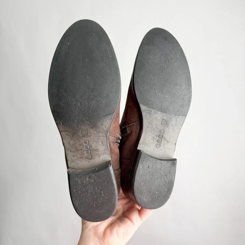 Ecco brown suede‎ leather ankle boots size 7.5